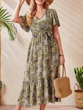 Ladies size large Paisley dress 10.00